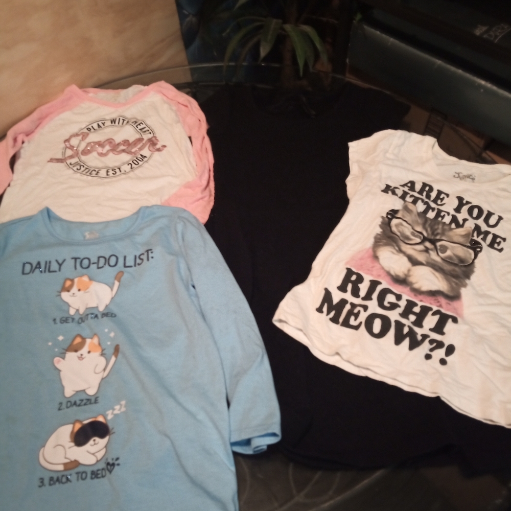 Girls clothes